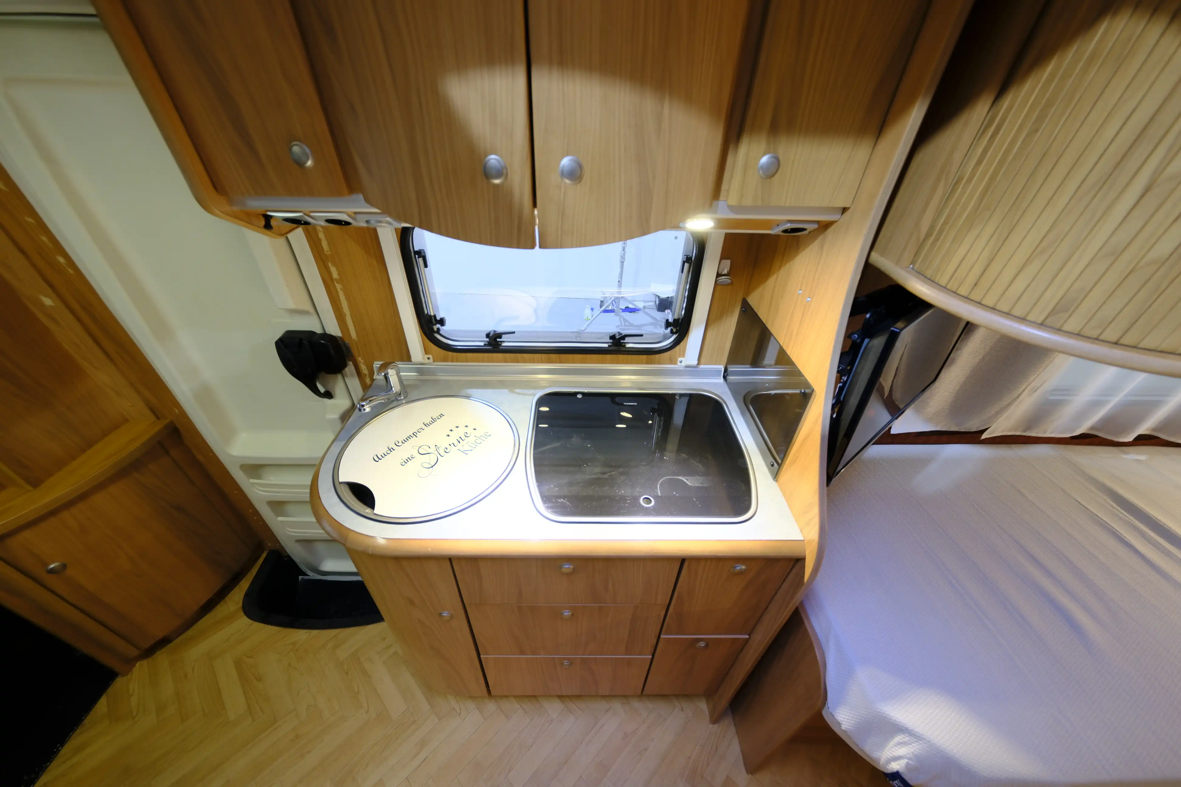 BUERSTNER Delfin Performance T 700 - Ansicht 10